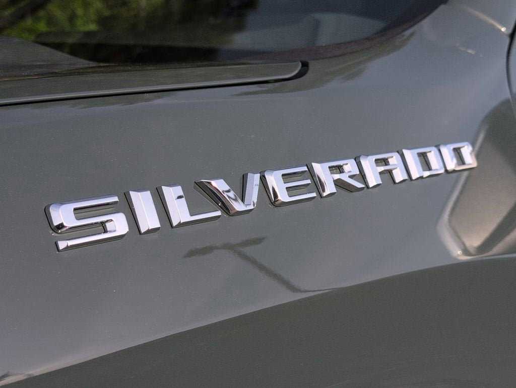 Used 2025 Chevrolet Silverado 1500 LT AWD/4WD image 10
