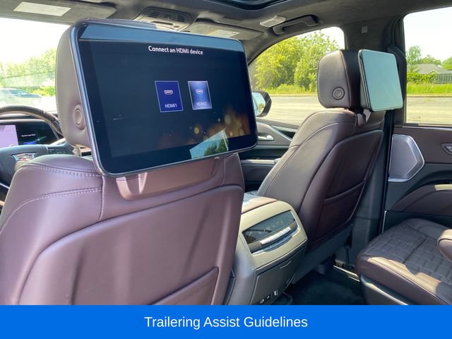 Used 2024 Cadillac Escalade Premium Luxury Platinum w/ Heavy-Duty Trailer Package AWD/4WD image 23