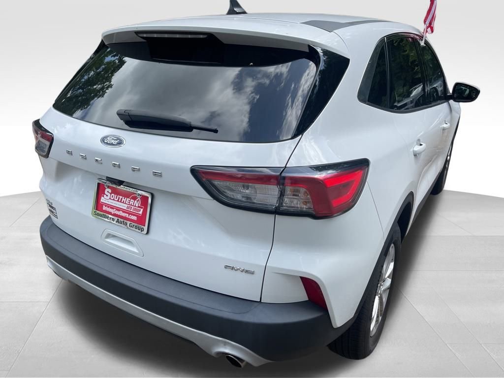 Used 2021 Ford Escape SE image 8