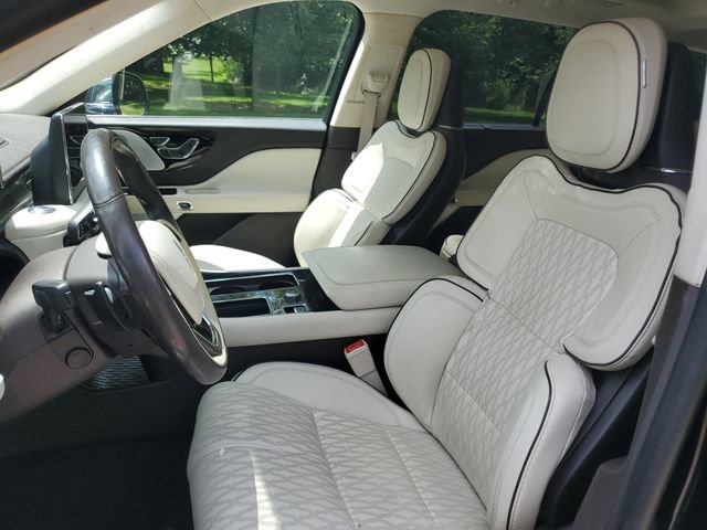 Used 2021 Lincoln Aviator Black Label AWD/4WD image 5