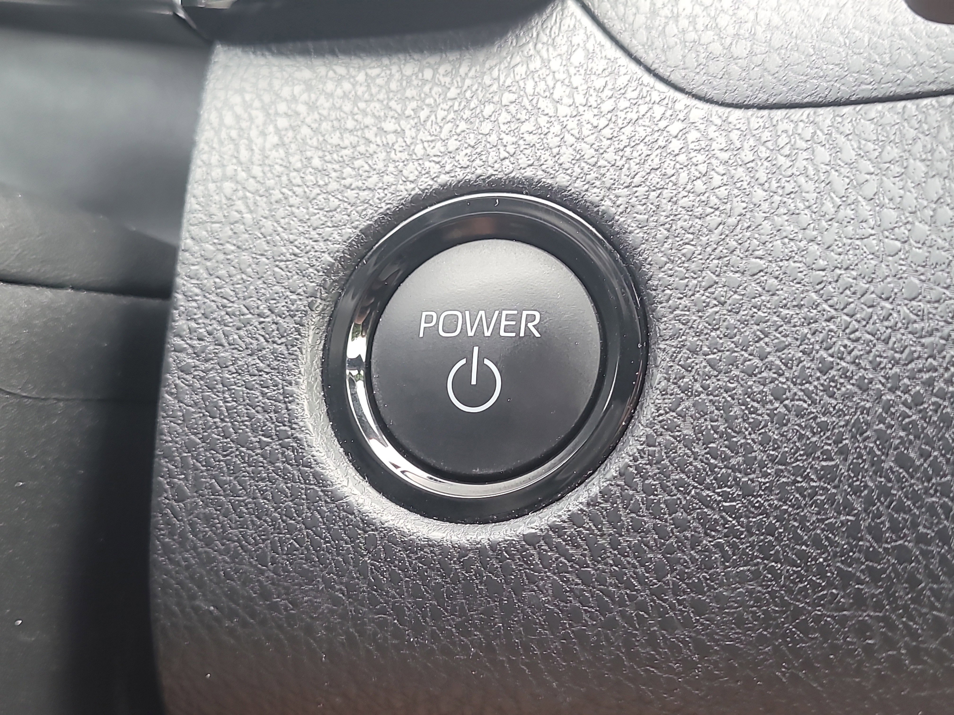 Used 2025 Toyota Camry SE image 27