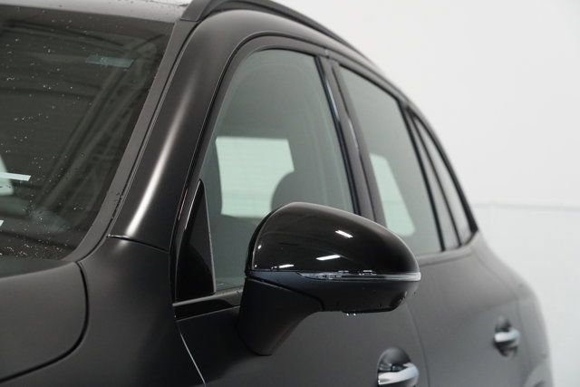 New 2025 Mercedes-Benz GLC 63 AMG S image 11