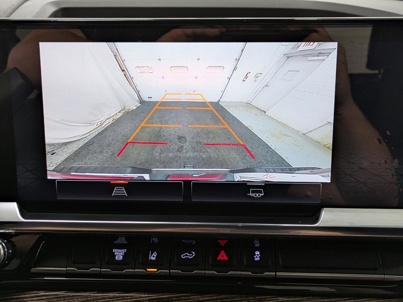 Used 2024 GMC Sierra 3500 SLE w/ SLE Value Package image 11