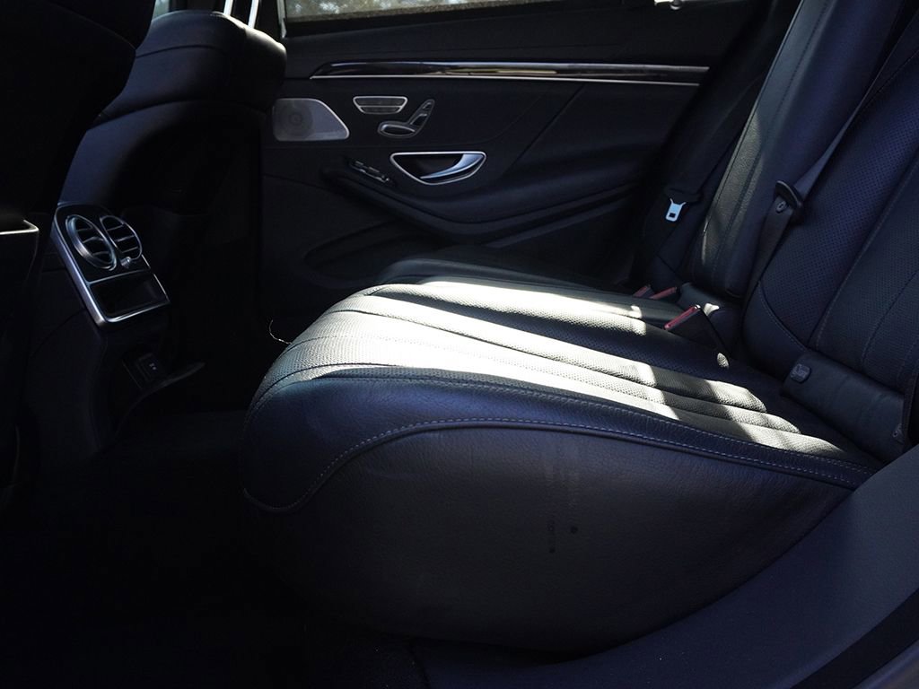 Used 2017 Mercedes-Benz S 550 4MATIC Sedan image 34