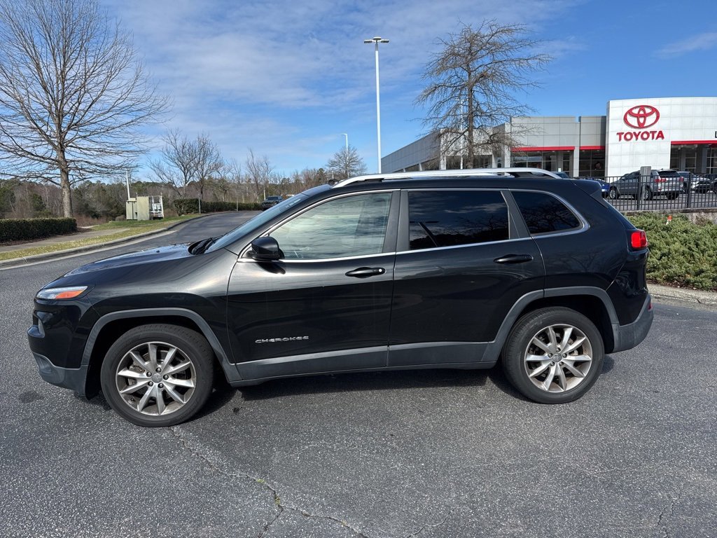 Used 2014 Jeep Cherokee Limited image 3