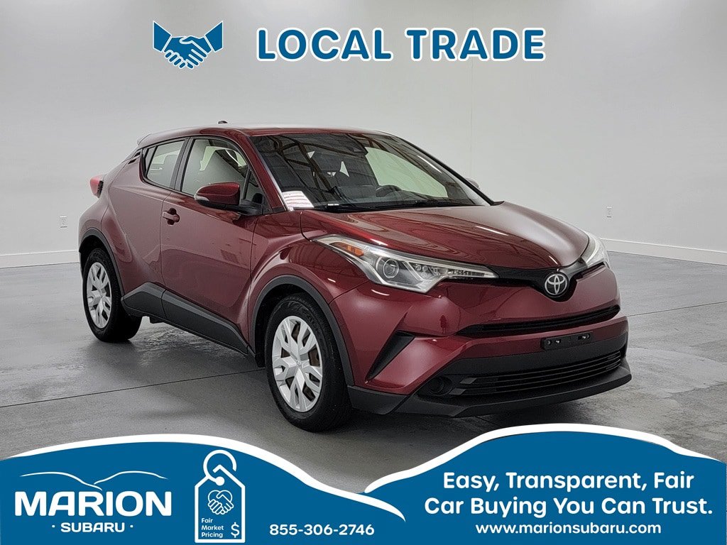 Used 2019 Toyota C-HR LE FWD image 1