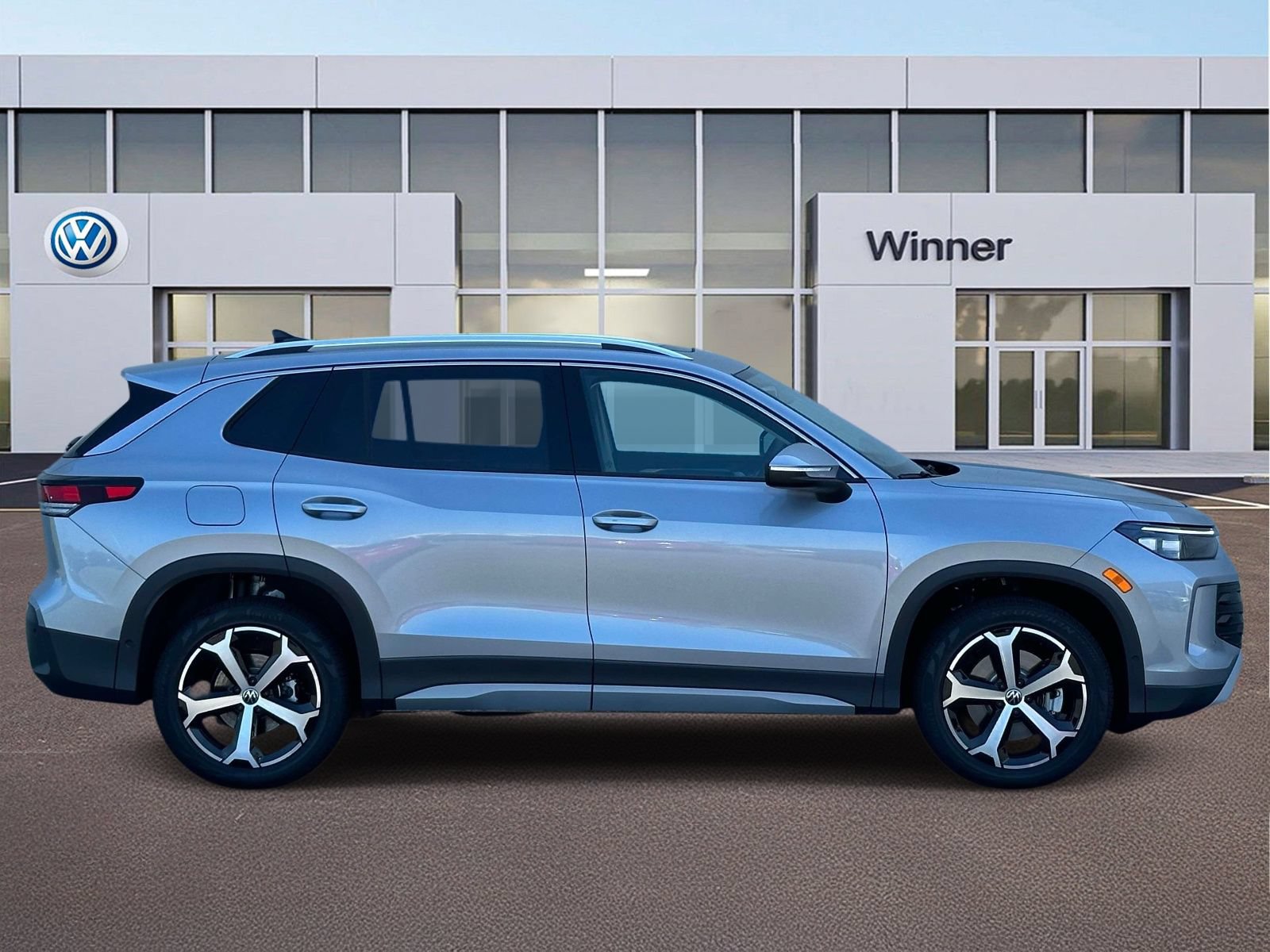 New 2026 Volkswagen Tiguan SE AWD/4WD image 6