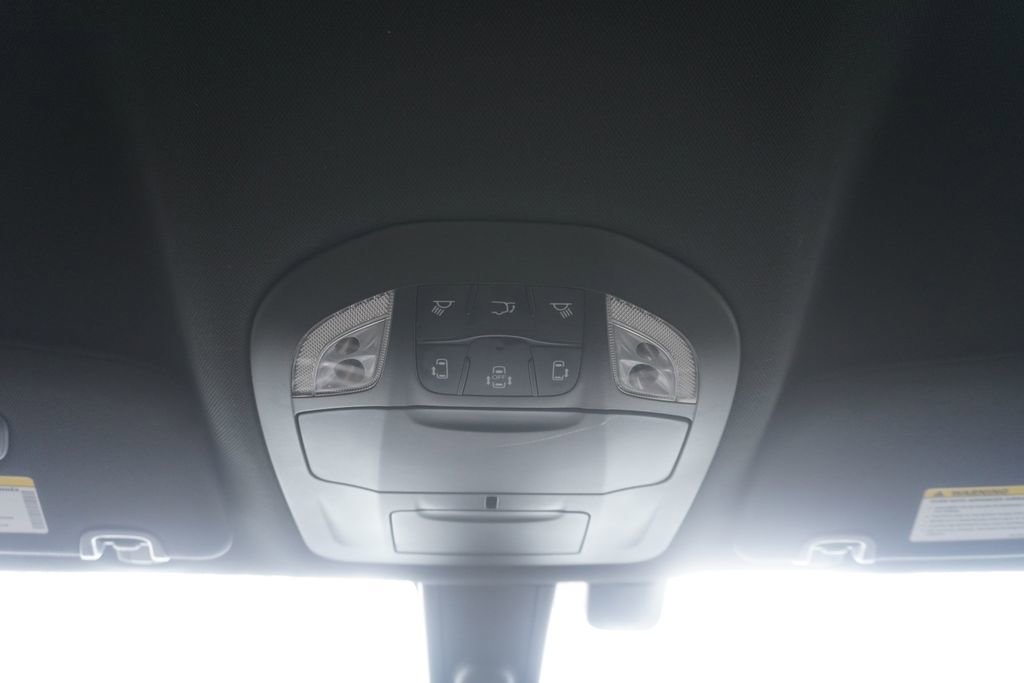 Used 2020 Chrysler Pacifica Touring w/ S Appearance Package FWD image 28