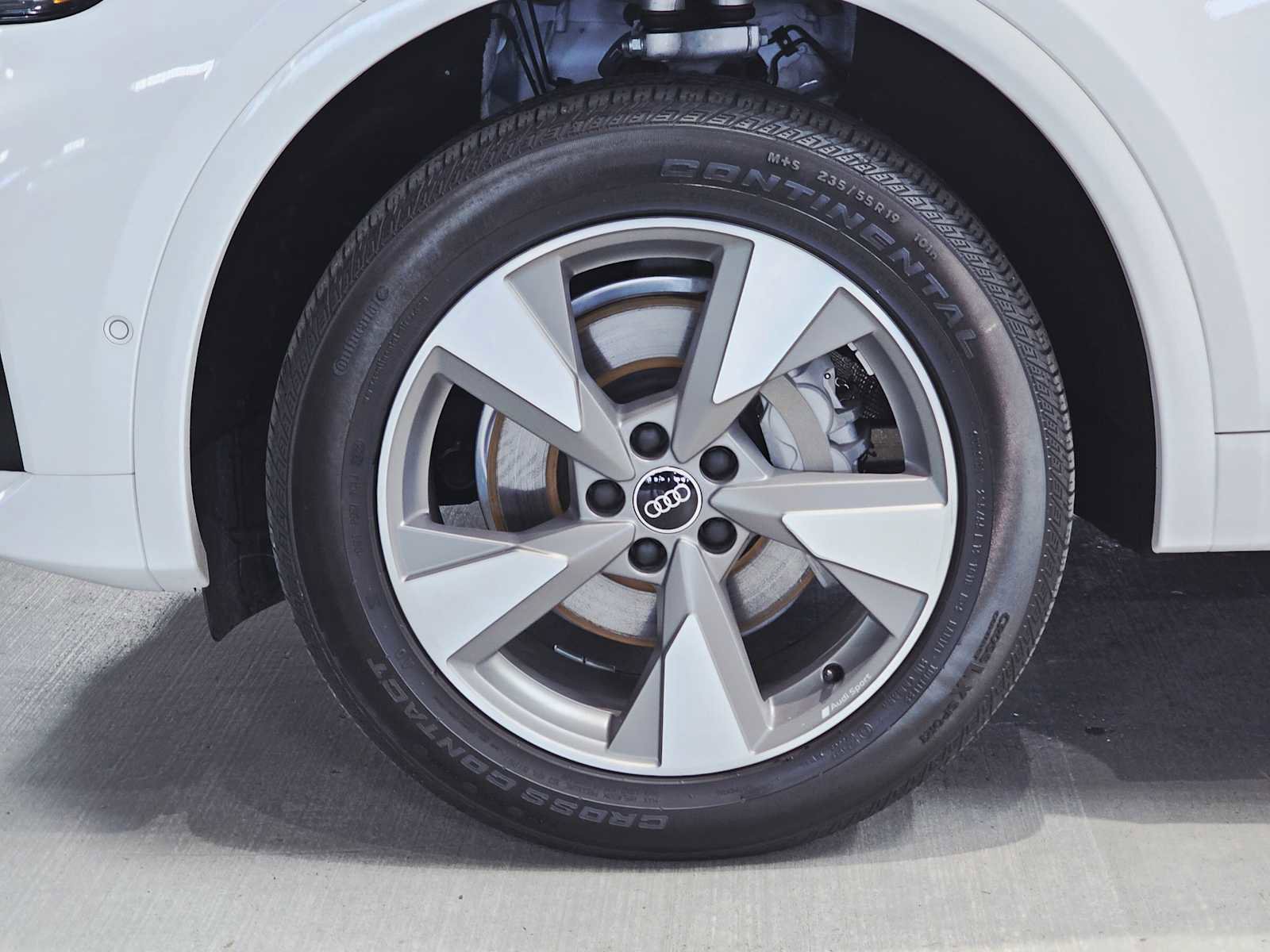 Used 2023 Audi Q5 Prestige image 8