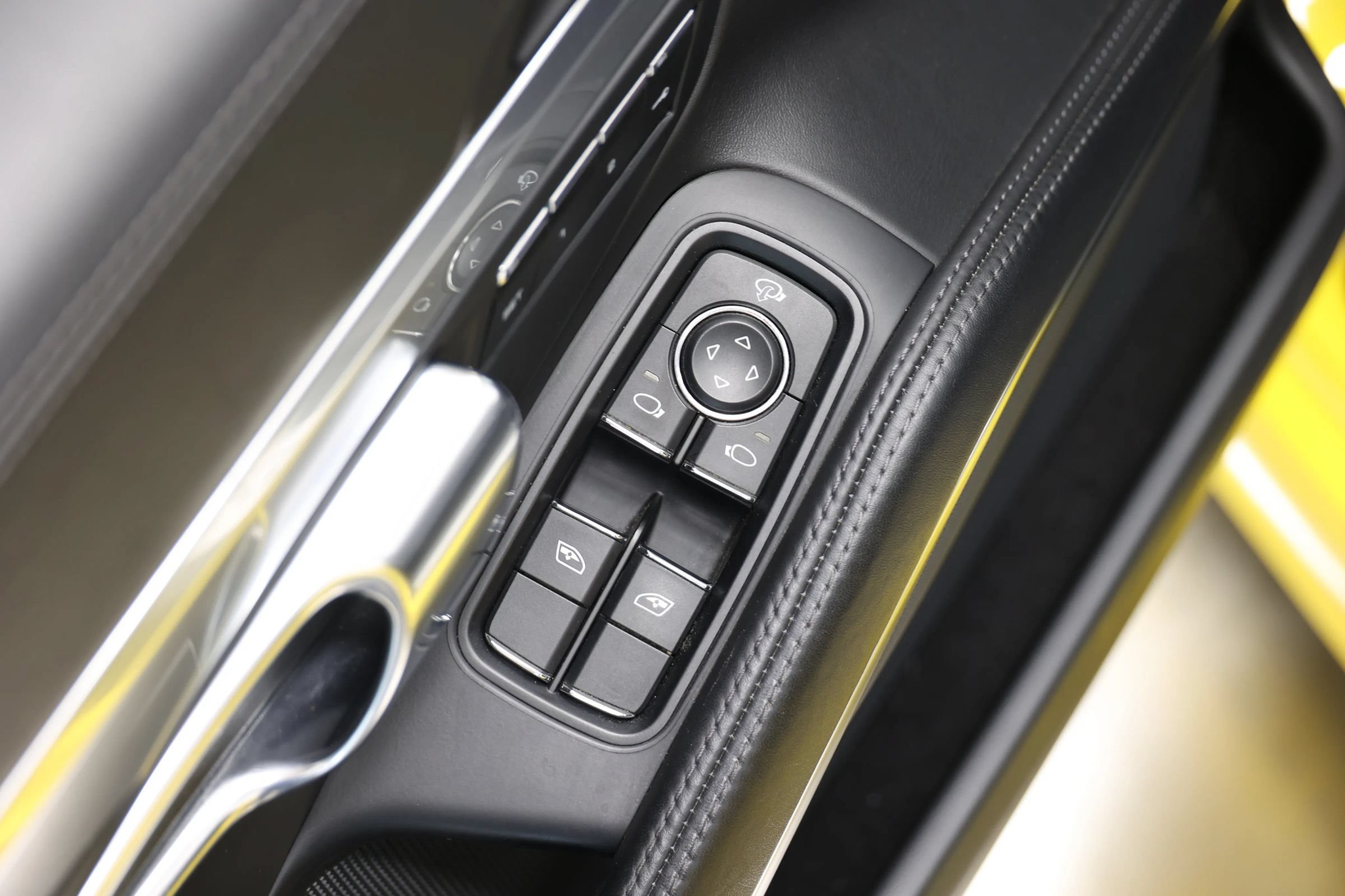 Used 2019 Porsche 718 Boxster GTS RWD image 12