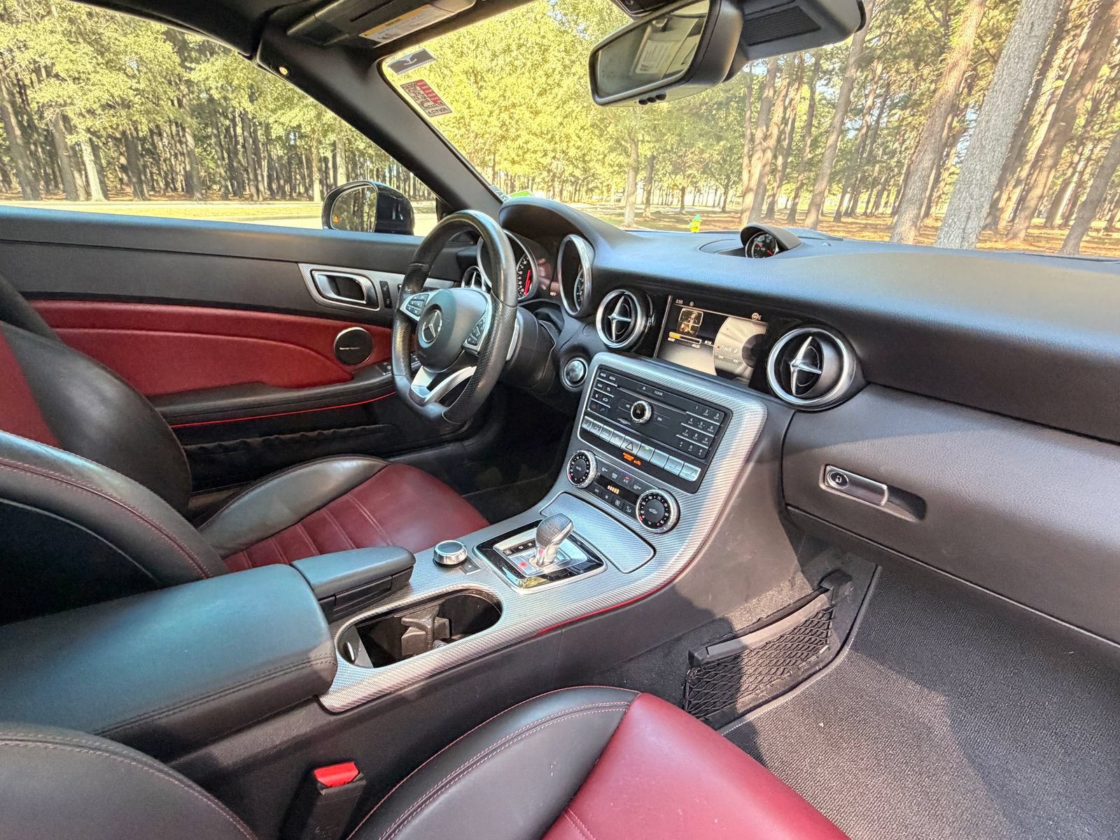 Used 2017 Mercedes-Benz SLC 43 AMG image 13