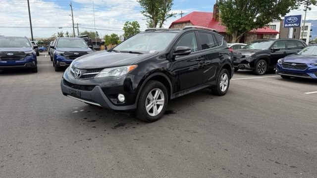 Used 2014 Toyota RAV4 XLE AWD/4WD image 9