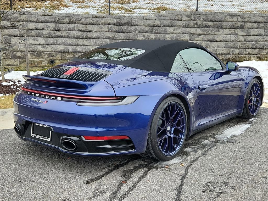Used 2020 Porsche 911 image 2