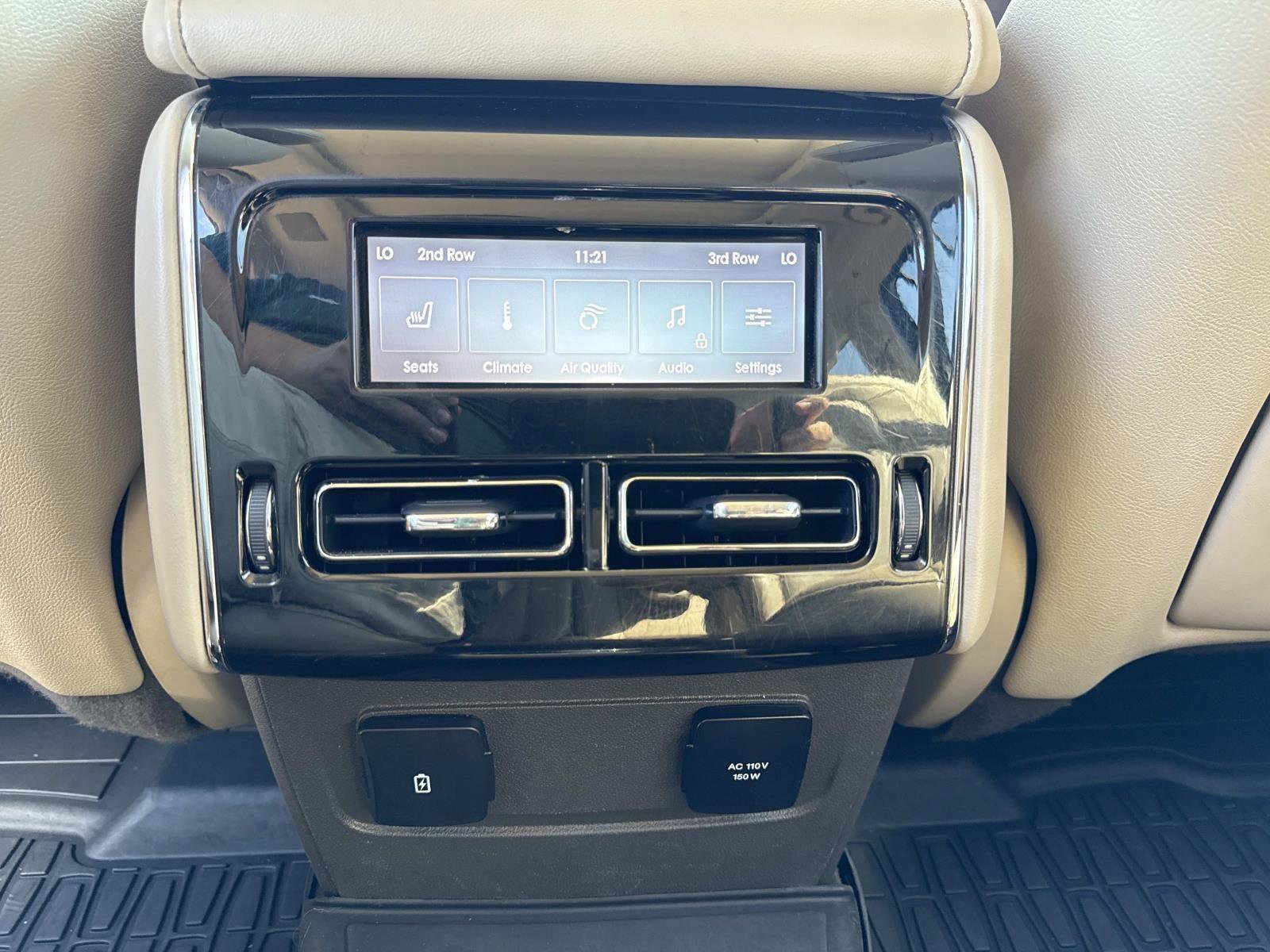 Used 2022 Lincoln Aviator Reserve w/ Equipment Group 201A image 17