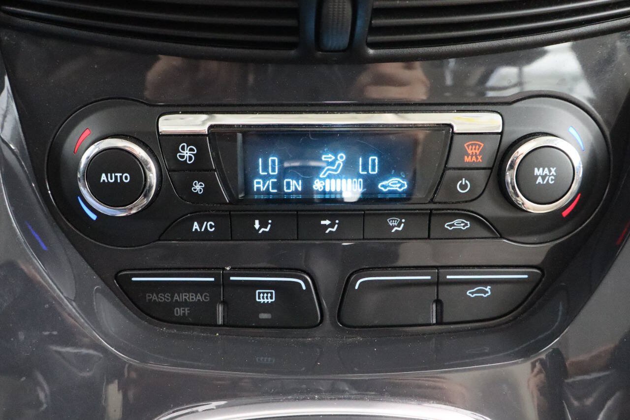 Used 2013 Ford C-MAX SEL FWD image 25