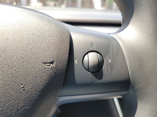 Used 2018 Tesla Model 3 Mid Range RWD image 45