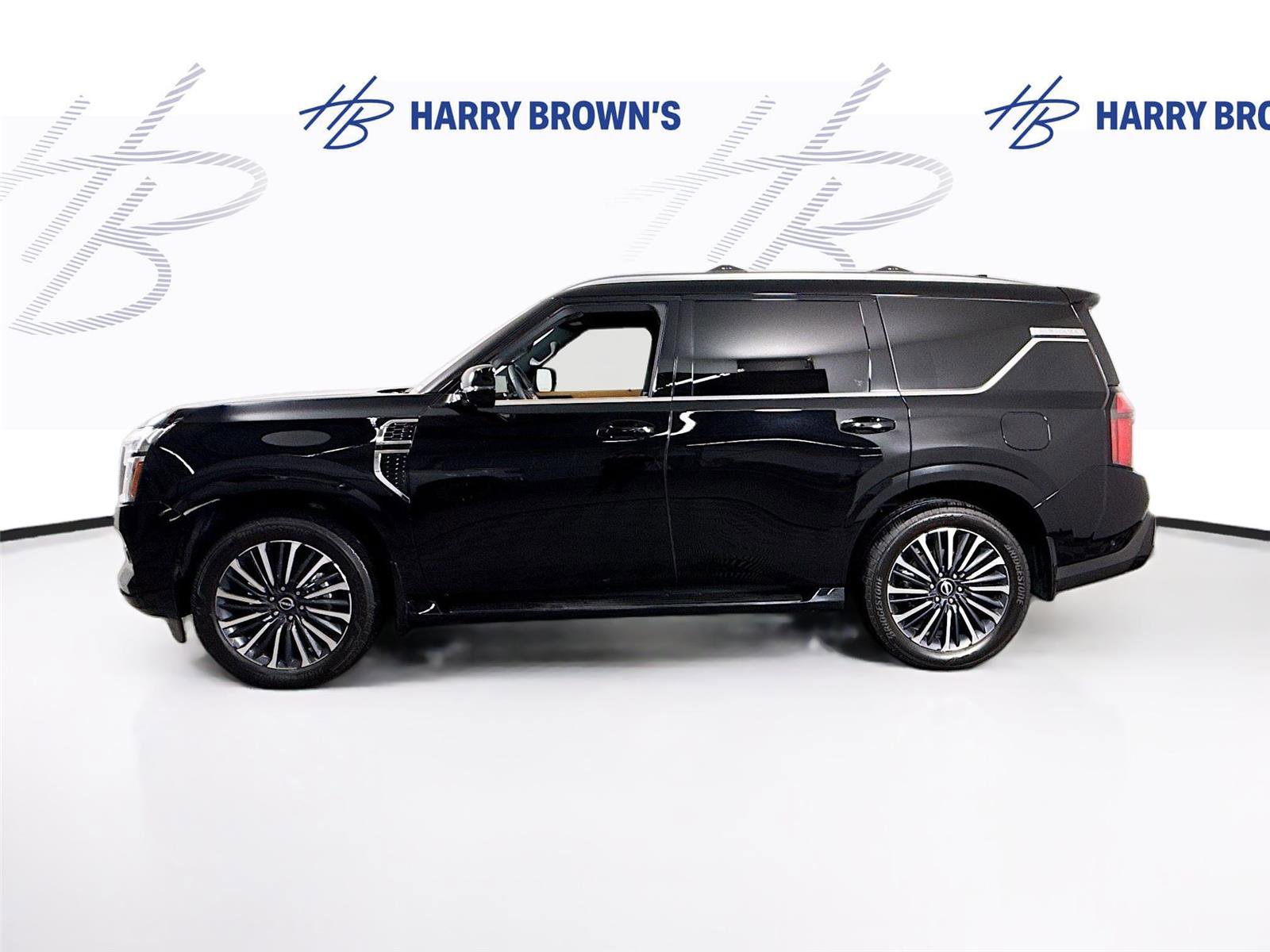 Used 2025 Nissan Armada Platinum Reserve w/ Convenience Package image 30