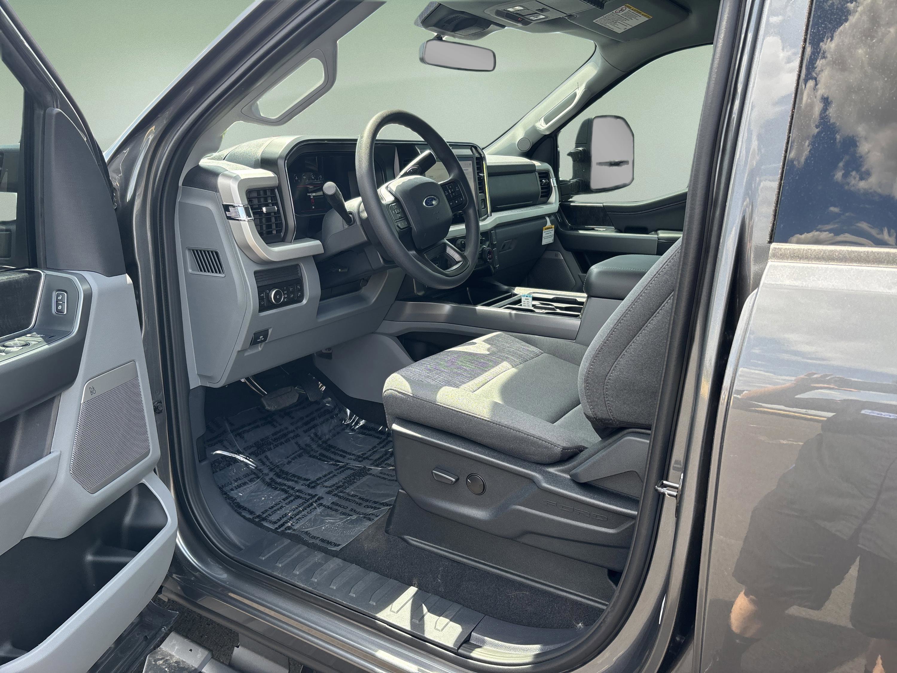 New 2026 Ford F350 XLT AWD/4WD image 13