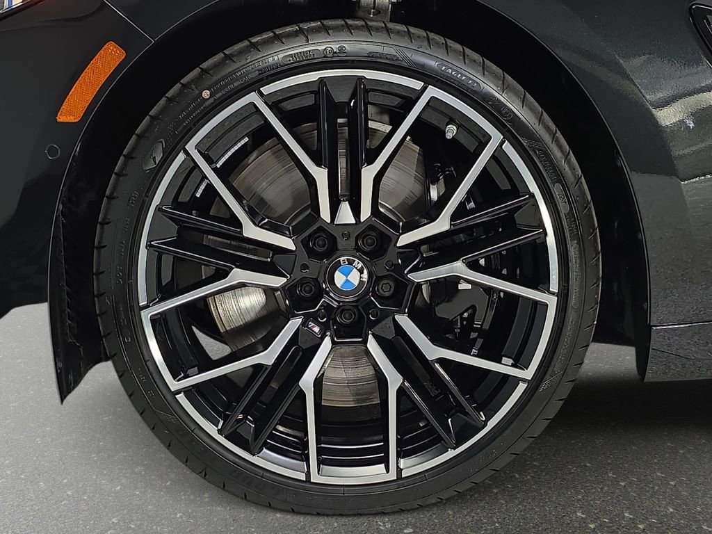 New 2026 BMW M850i xDrive image 32
