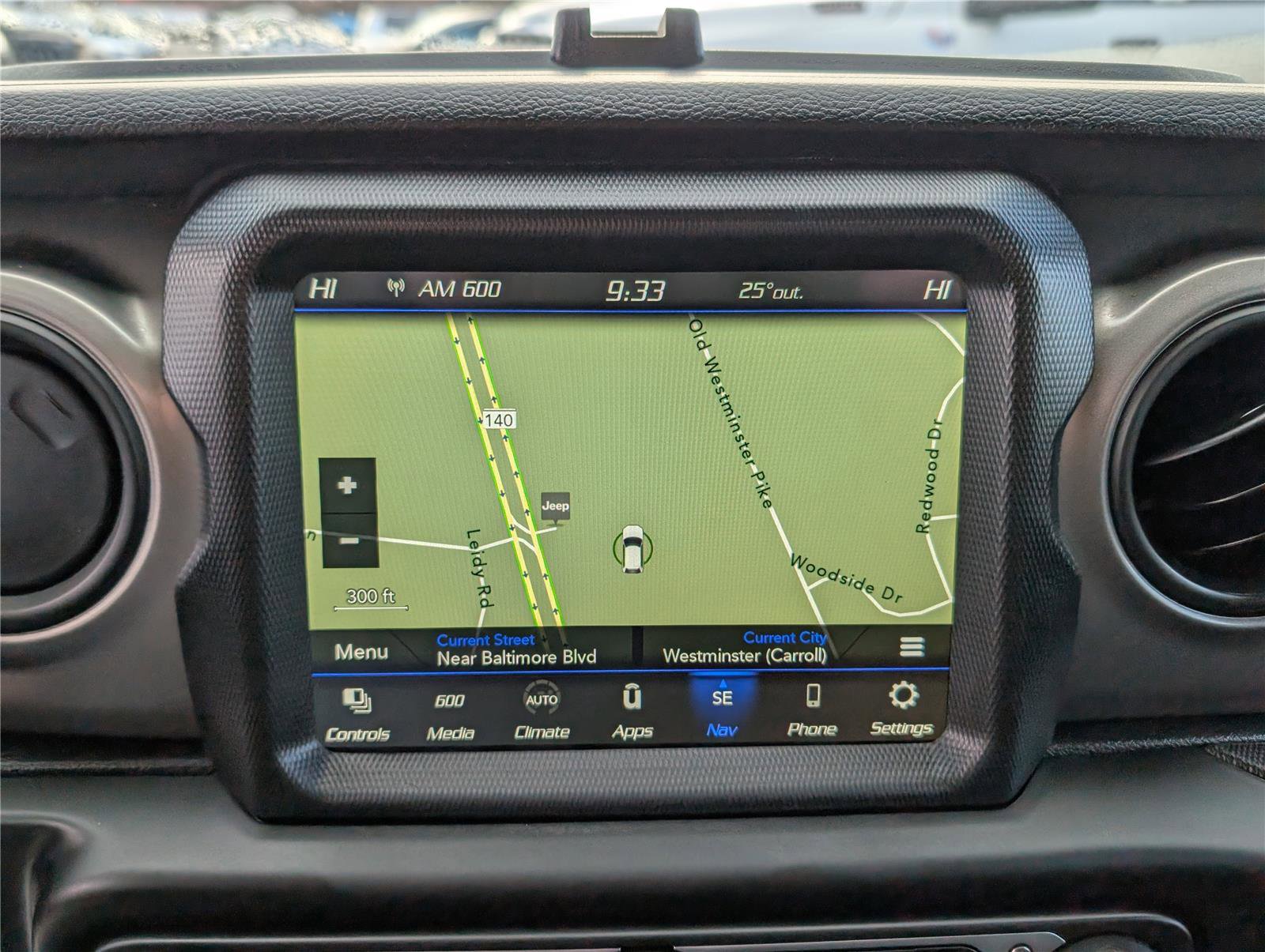 Used 2021 Jeep Gladiator Willys image 24