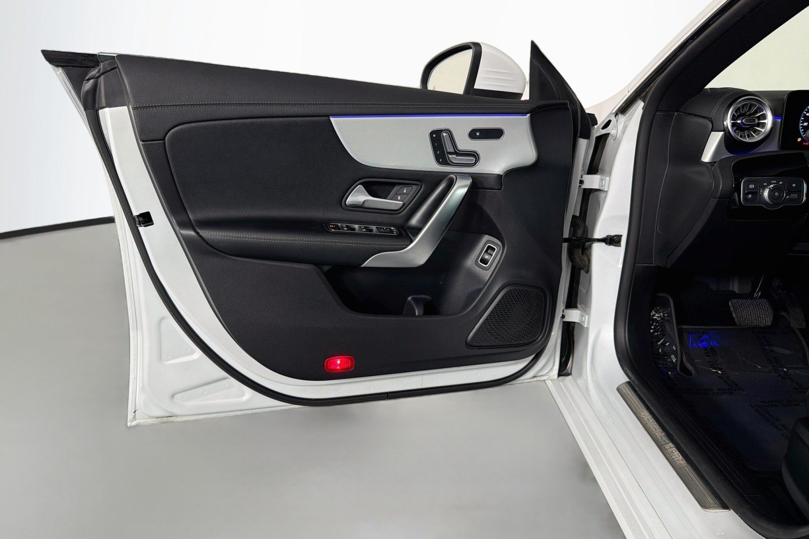 Certified 2022 Mercedes-Benz CLA 250 image 21