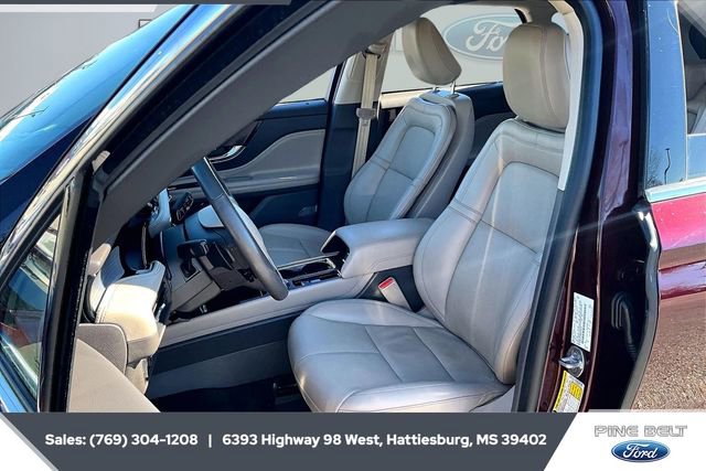 Used 2021 Lincoln Corsair FWD w/ Premium Package image 18