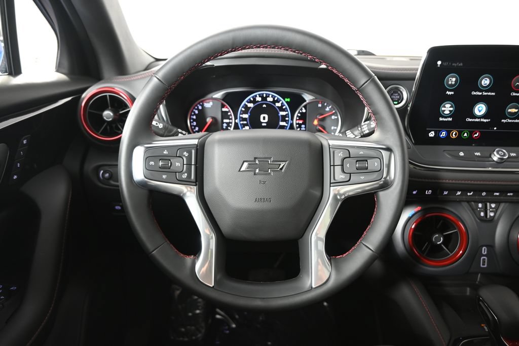 Used 2025 Chevrolet Blazer RS w/ Enhanced Convenience Package AWD/4WD image 37