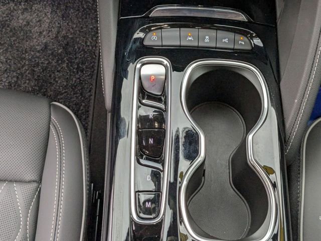 Used 2023 Buick Envision Avenir image 17