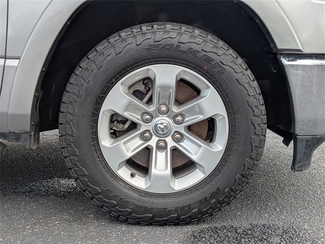 Used 2019 RAM 1500 Laramie image 11