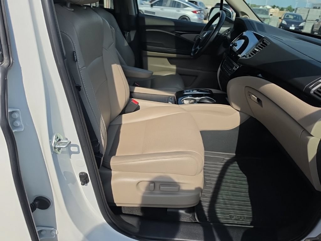 Used 2022 Honda Pilot Elite image 33