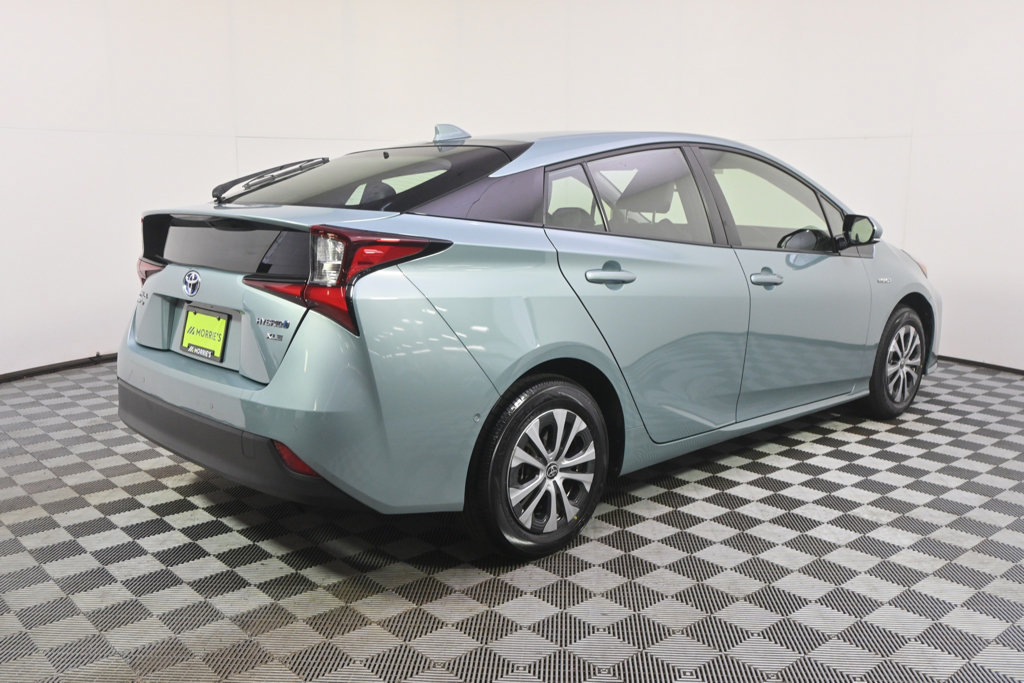 Used 2020 Toyota Prius XLE AWD/4WD image 7