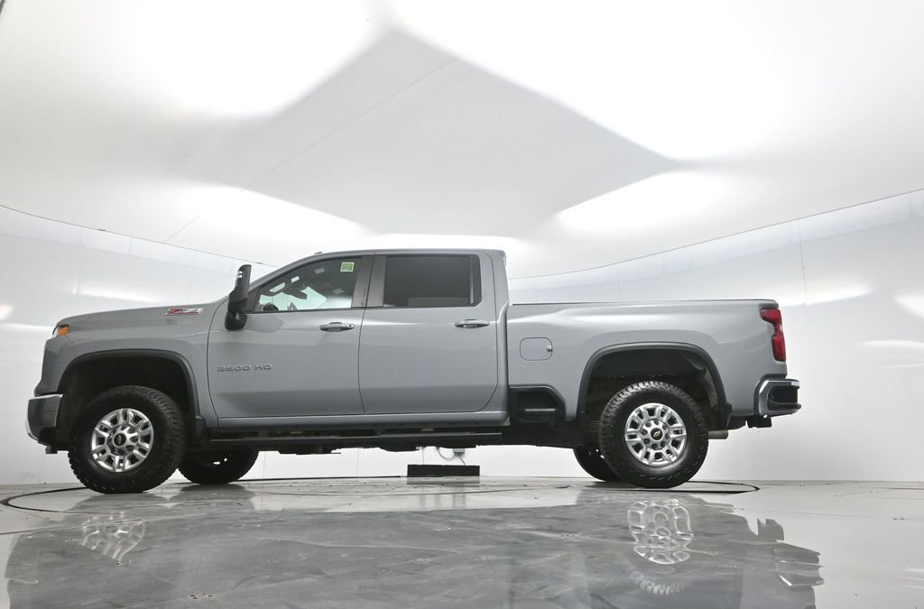 Used 2024 Chevrolet Silverado 2500 LT w/ Convenience Package image 65