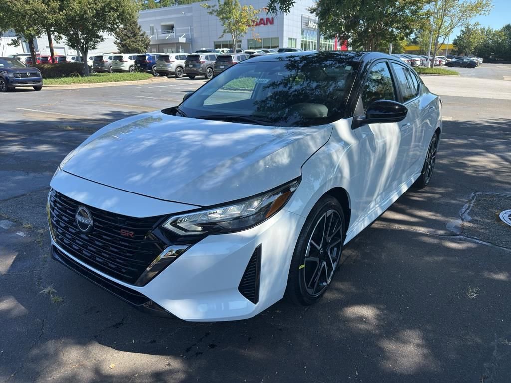New 2025 Nissan Sentra SR image 3