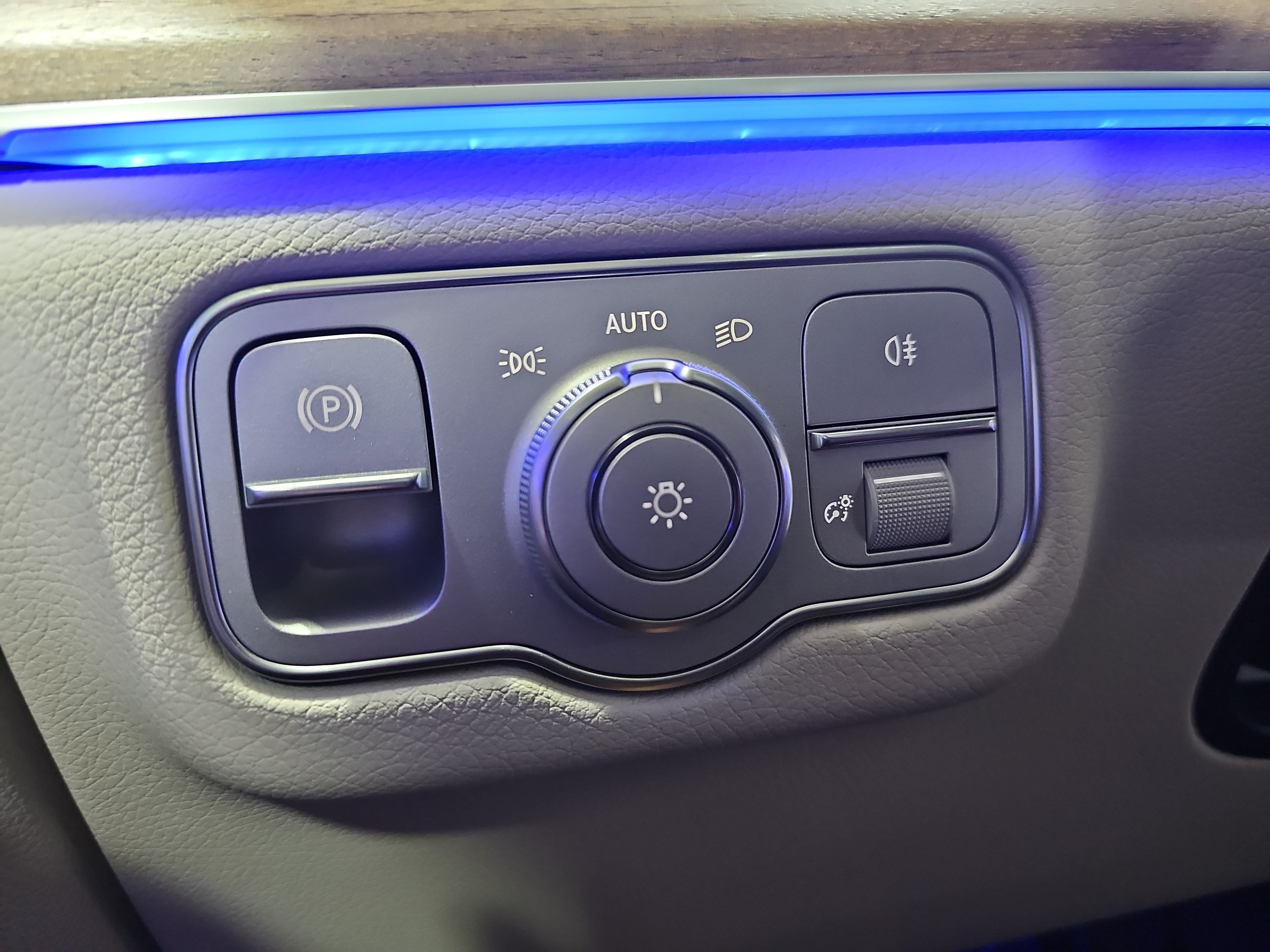 New 2026 Mercedes-Benz GLS 450 4MATIC image 26