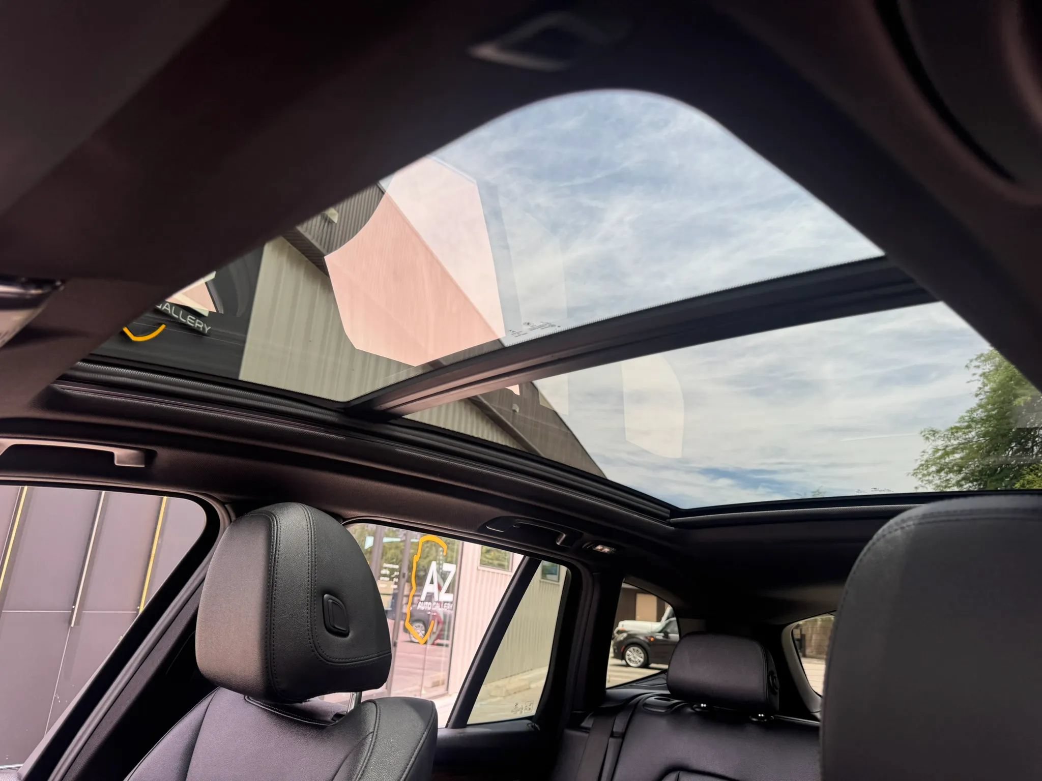 Used 2019 BMW X3 sDrive30i w/ Driving Assistance Package RWD image 26