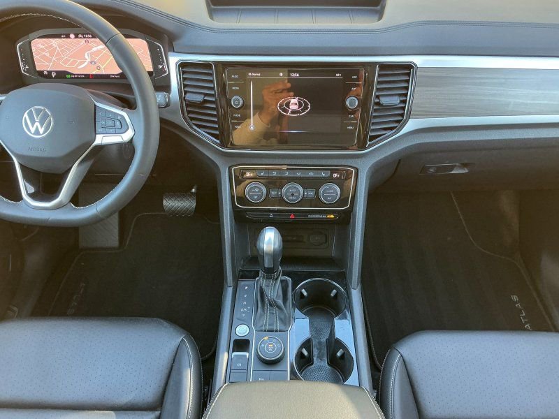 Used 2021 Volkswagen Atlas SEL image 23