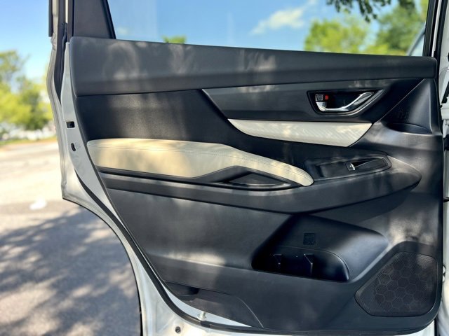 Used 2020 Subaru Ascent Premium w/ Convenience Package image 17