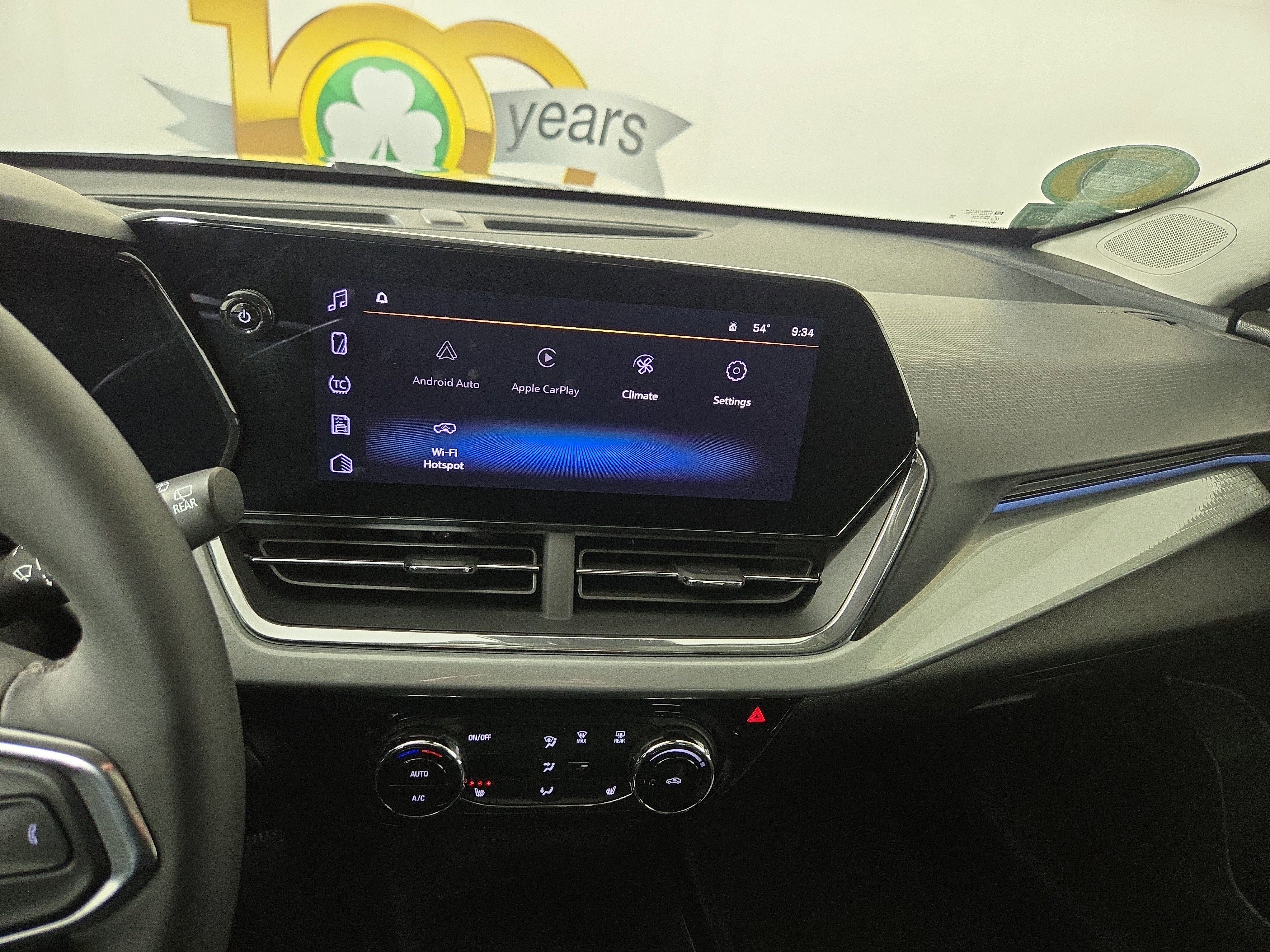 Used 2025 Chevrolet Trax LT w/ LT Convenience Package image 22