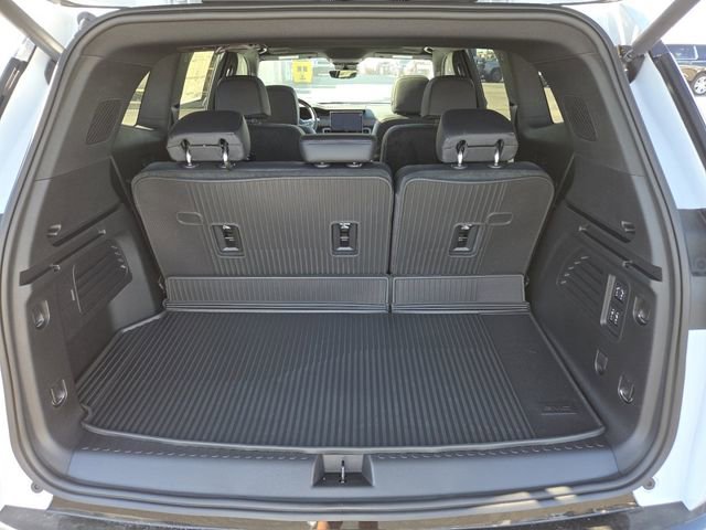 New 2026 GMC Acadia Denali w/ Super Cruise Package image 24