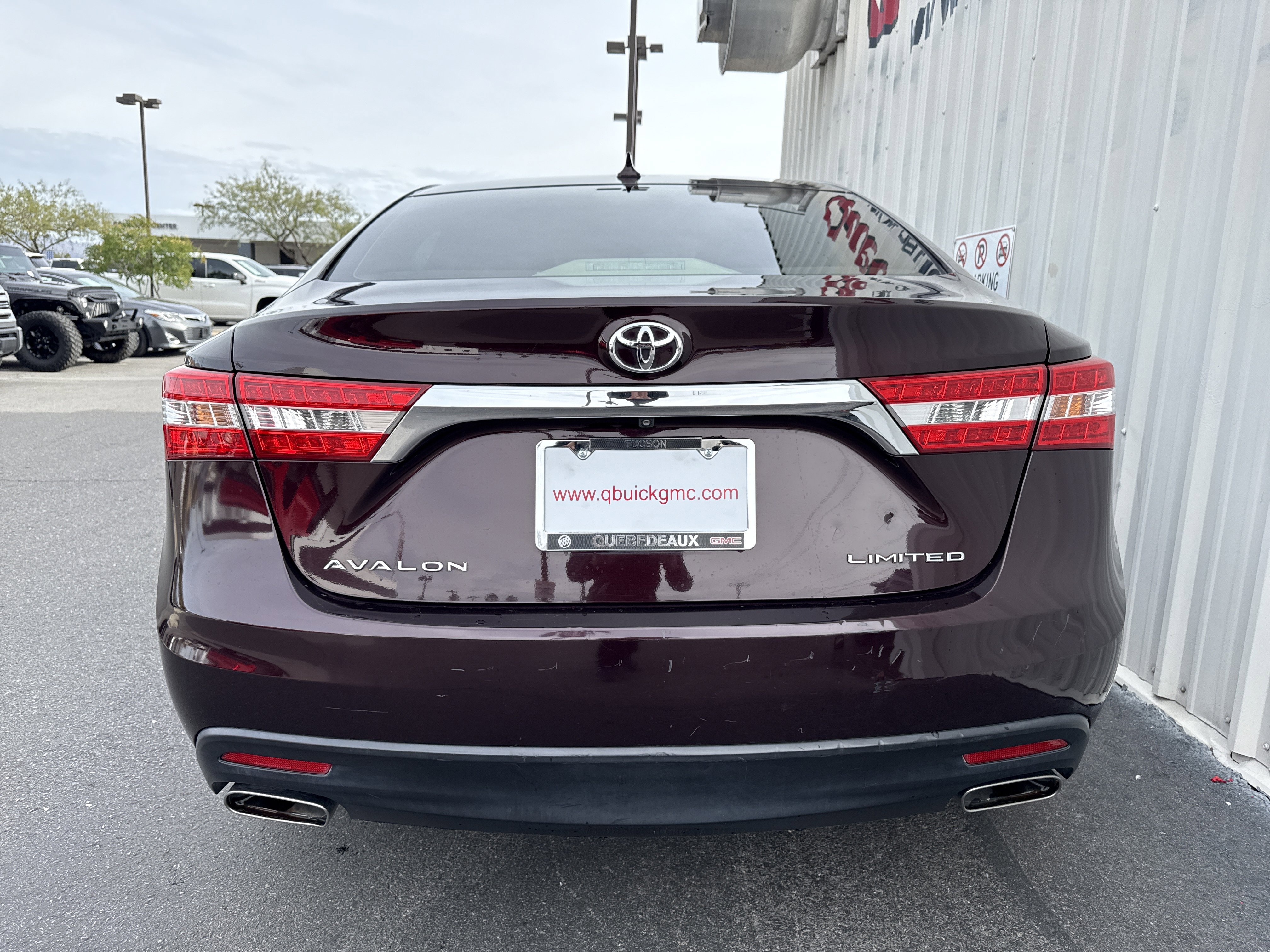 Used 2013 Toyota Avalon Limited image 8