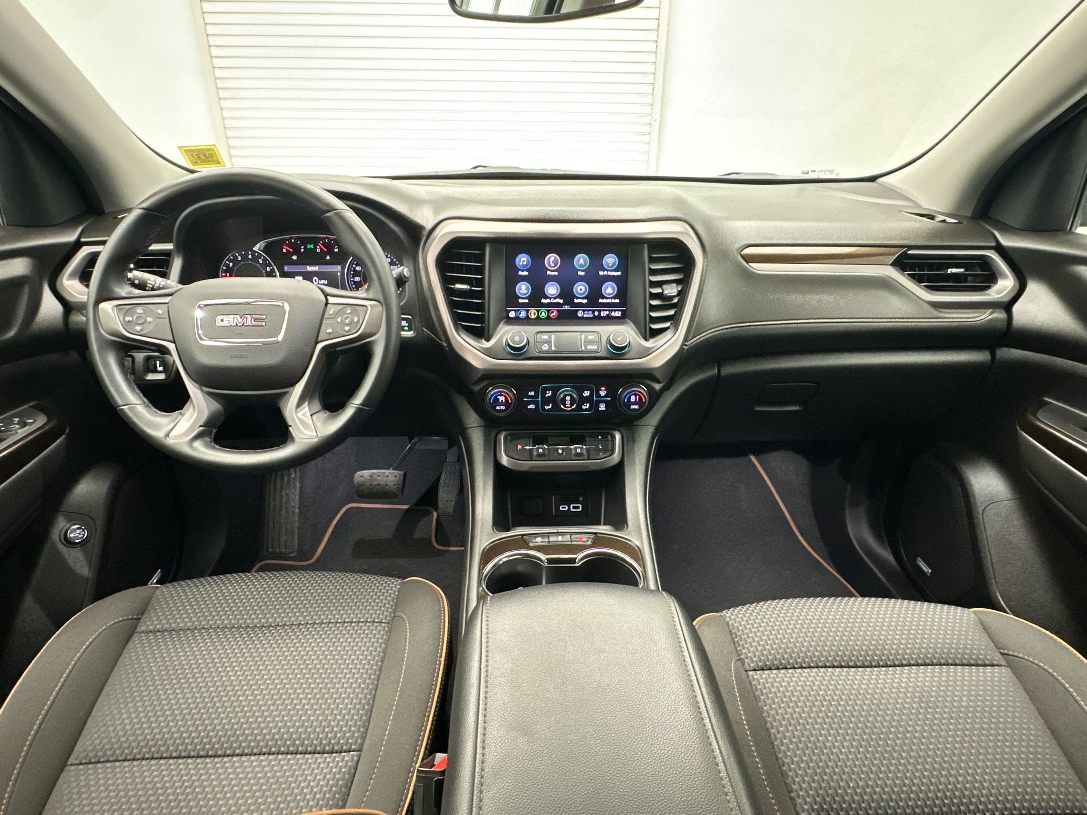 Certified 2023 GMC Acadia AT4 image 15