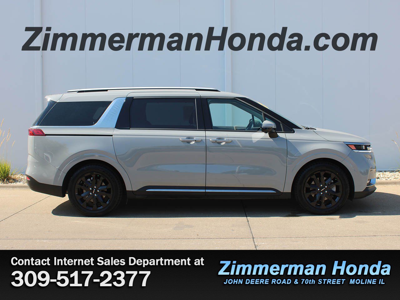 Used 2024 Kia Carnival SX