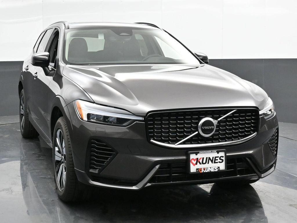 New 2025 Volvo XC60 T8 Core w/ Protection Package Premier image 4