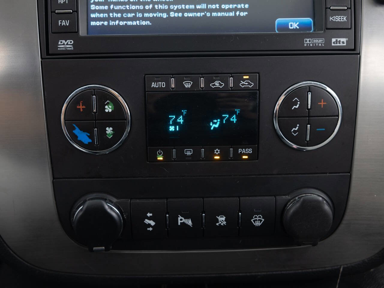 Used 2007 Chevrolet Avalanche LT w/ LT Preferred Equipment Group AWD/4WD image 41