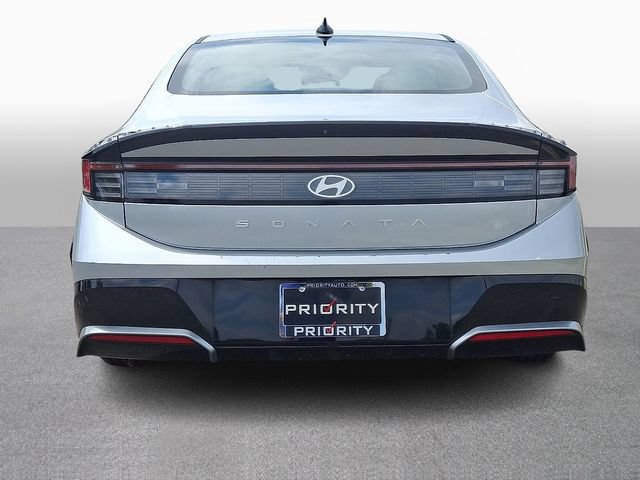 Used 2025 Hyundai Sonata SEL FWD image 5