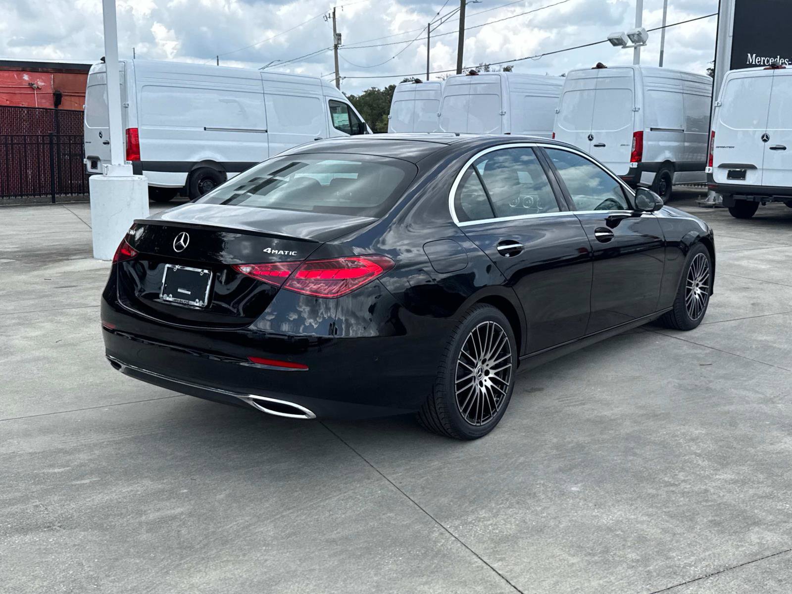 New 2025 Mercedes-Benz C 300 4MATIC Sedan image 3