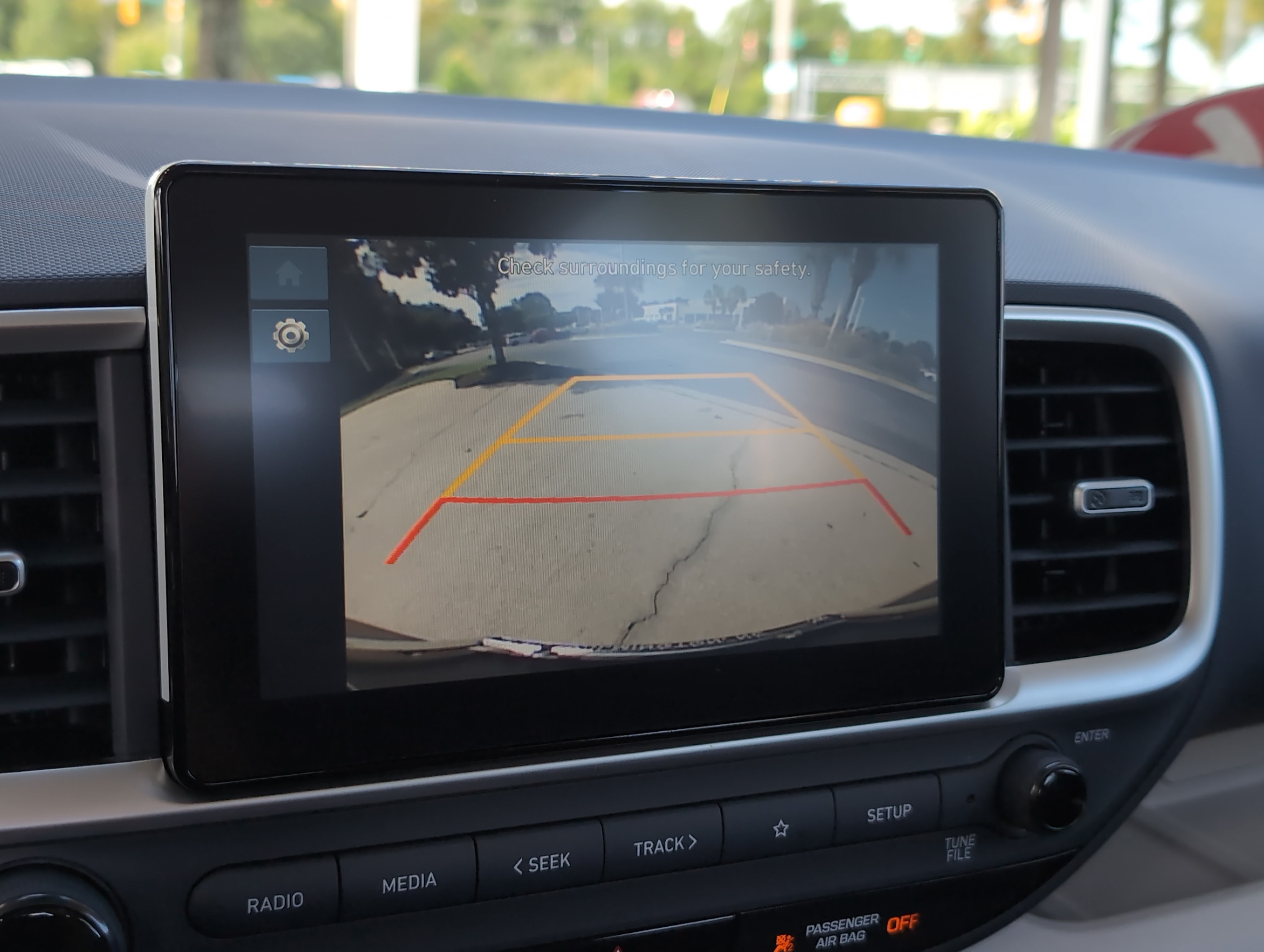 Used 2026 Hyundai Venue SEL FWD image 24