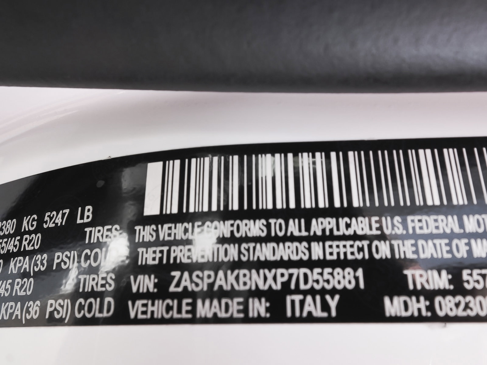 Used 2023 Alfa Romeo Stelvio Veloce image 14