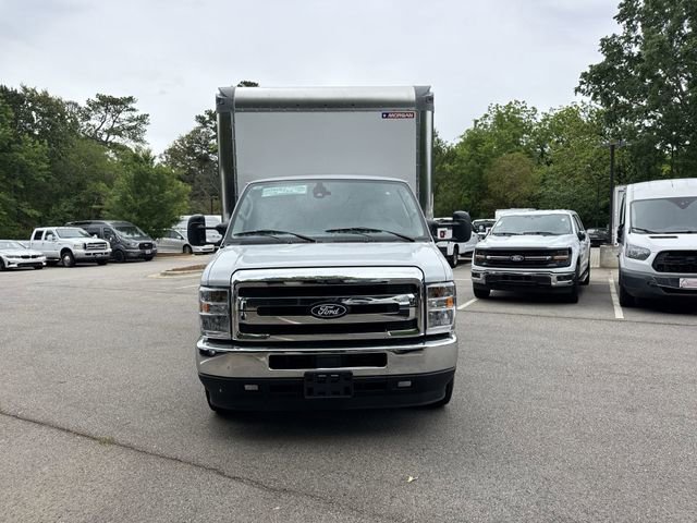 New 2027 Ford E-350 and Econoline 350 Super Duty RWD image 3