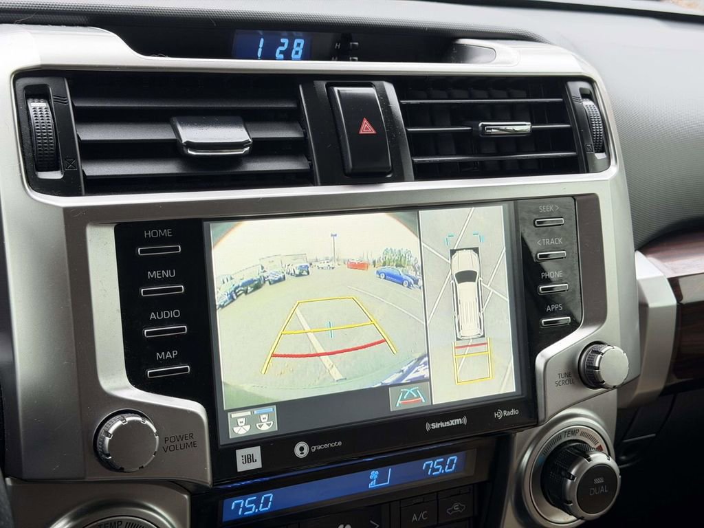 Used 2022 Toyota 4Runner Limited AWD/4WD image 4